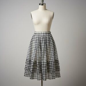🚫Sold🚫 Christian Dior Tiered Houndstooth Chiffon Skirt, semi sheer, lined, US6